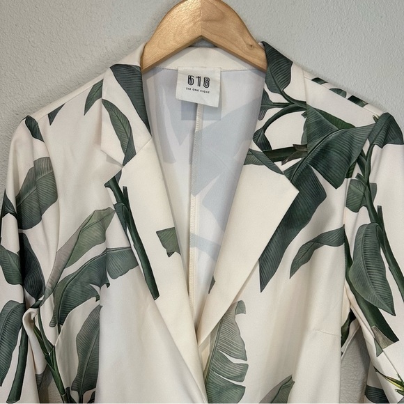 618 Palm Print Belted Blazer Jacket - Picture 5 of 16